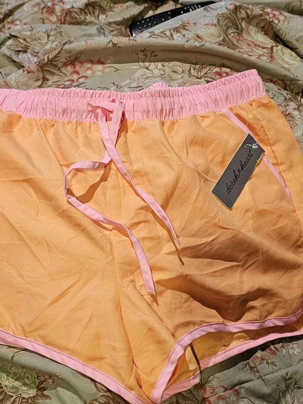 BNWT Derek Heart Peach and Pink Swim Coverup Shorts